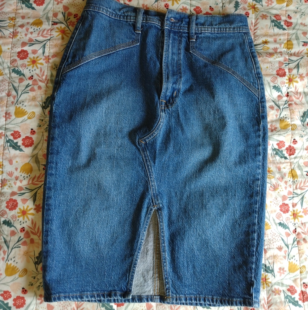 Gap denim skirt